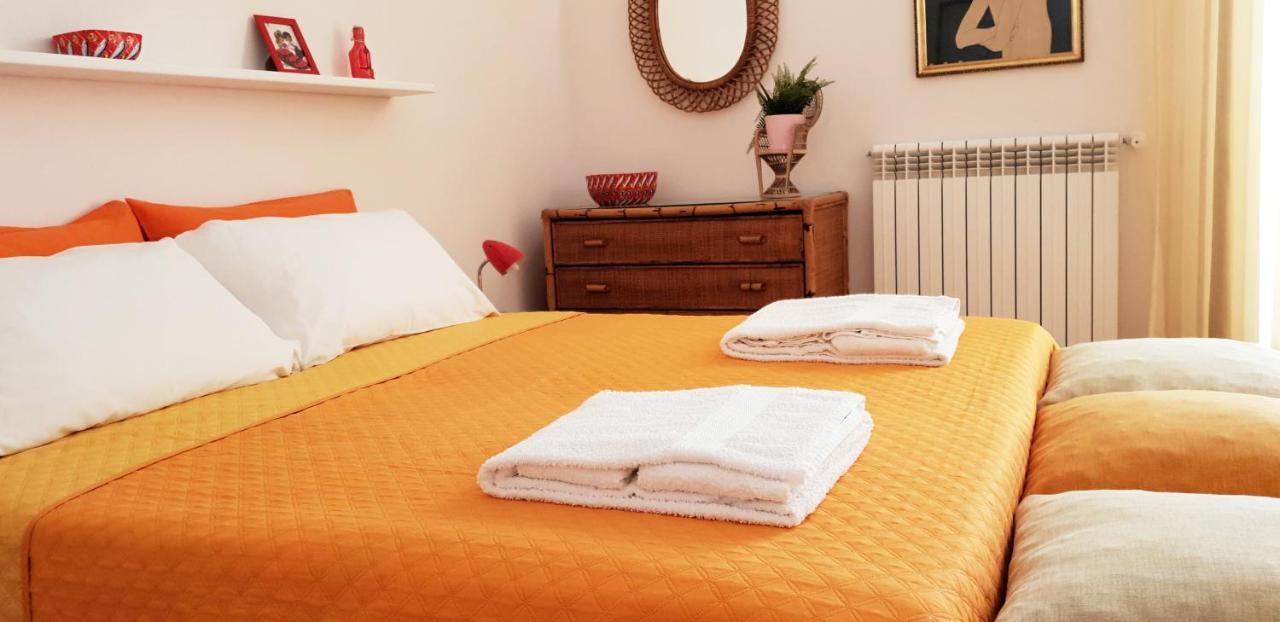 نابولي Viky'S Home B&B المظهر الخارجي الصورة